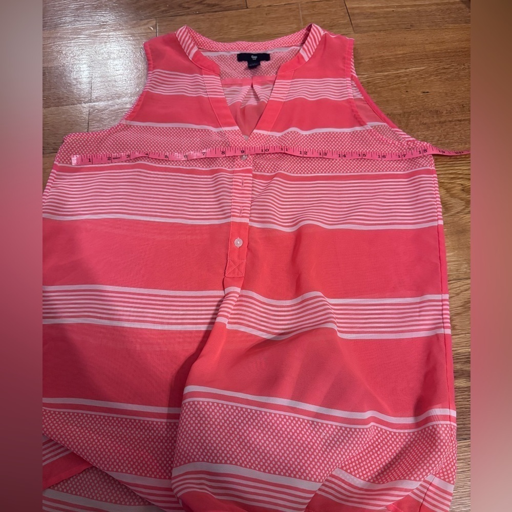 GAP tank top​​​​ - Picture 5 of 7